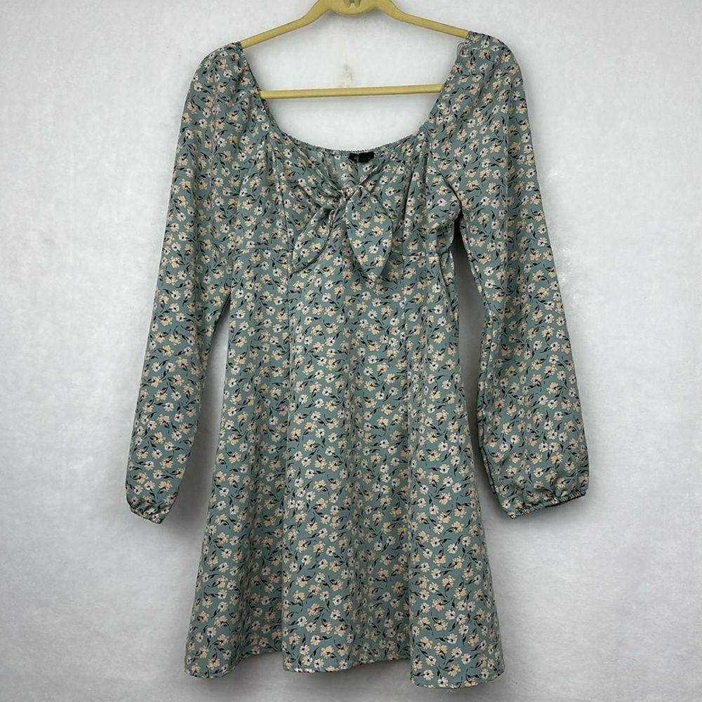 Lily Rose Floral Dress in Multi Print Sz M Long Sleeves Tie at front